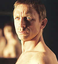 Daniel Craig como Damien Westinghouse